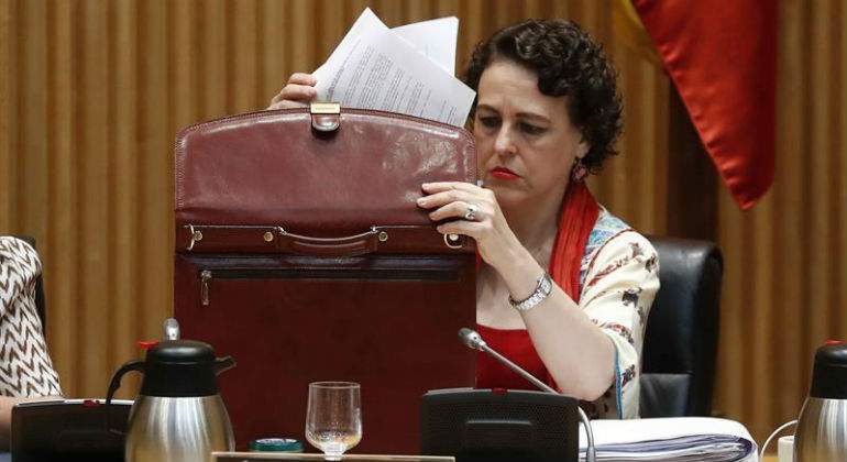 valerio-carpeta-congreso.jpg