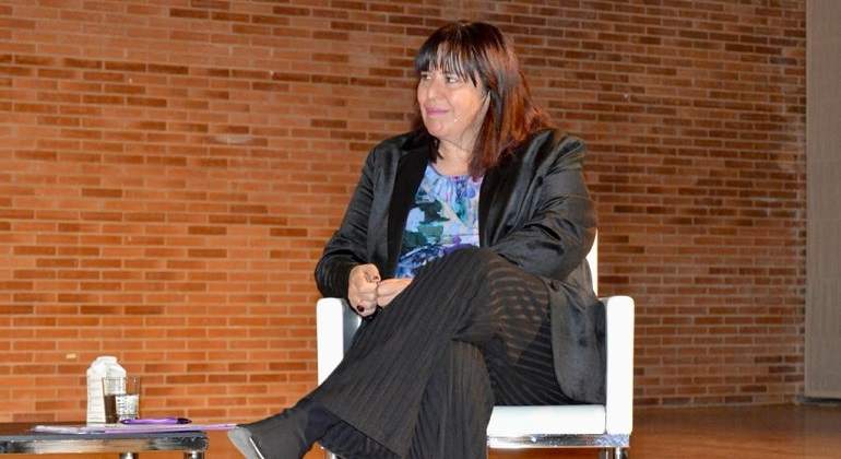 begona-garcia-bernal.jpg