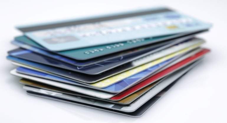 tarjetas-monton-770-istock.jpg