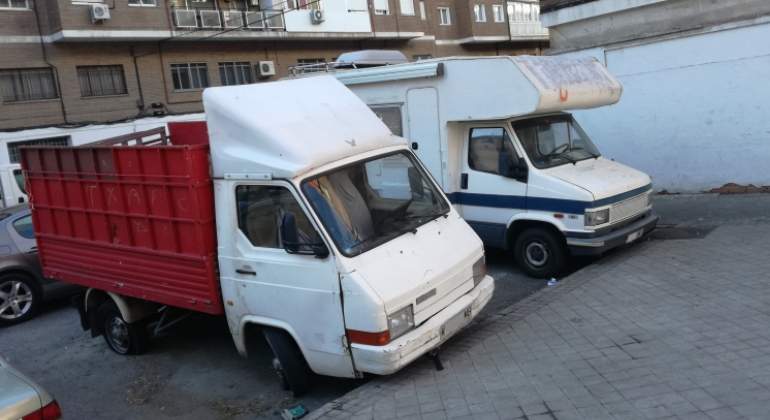 coche-viejo-furgoneta-mio.jpg