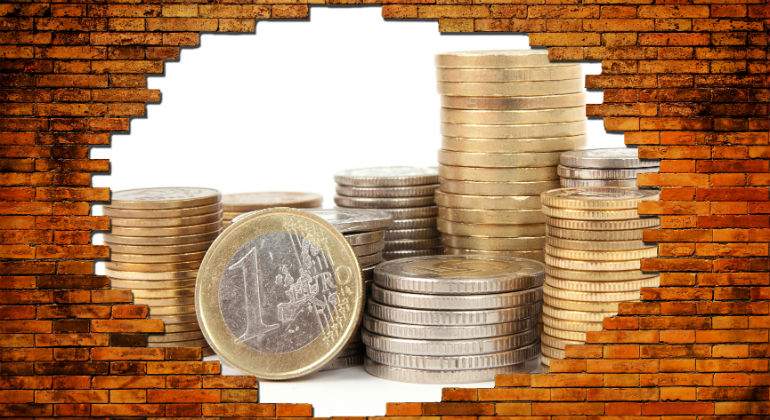 ladrillos-euros-dreamstime.jpg