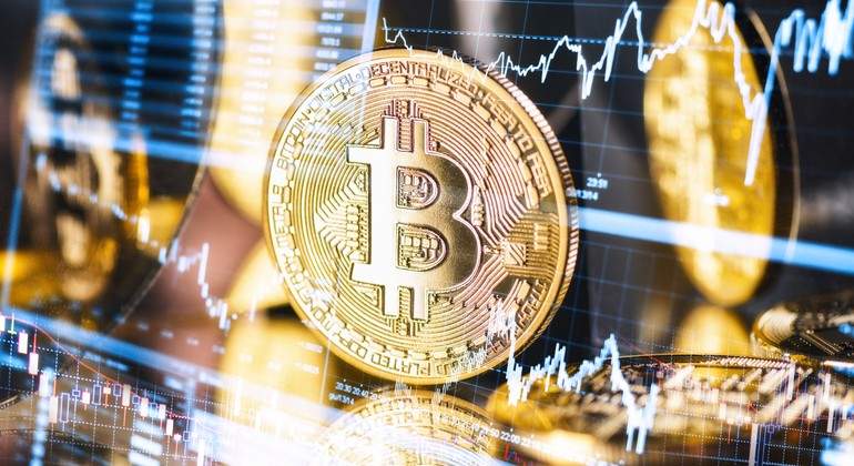 bitcoin-dreamstime.jpg