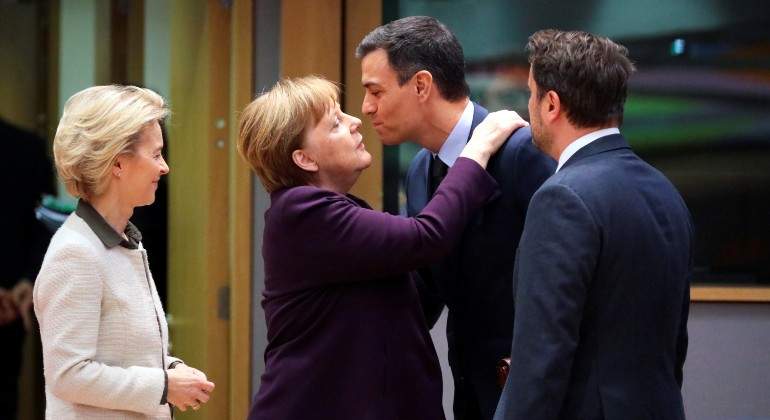 leyen-merkel-sanchez-reunters.jpg