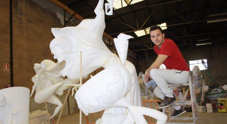gamez-fallas-blanco-taller-770.jpg