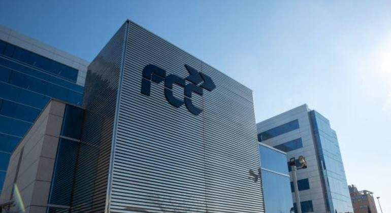FCC-1.jpg