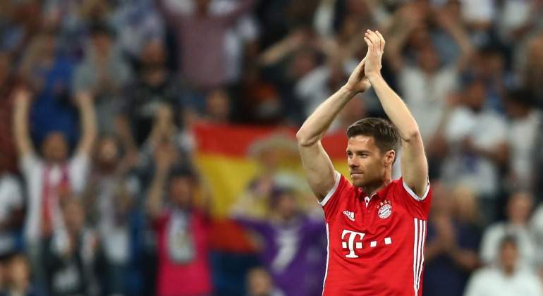 Xabi-Alonso-despedida-Bernabeu-2017-reuters.jpg