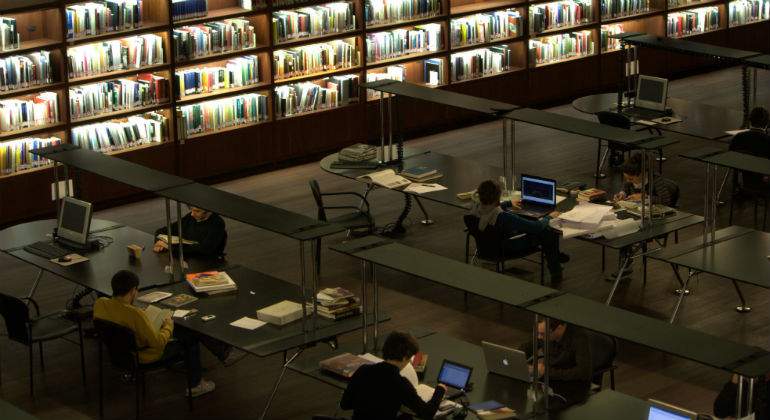 biblioteca-defini.jpg