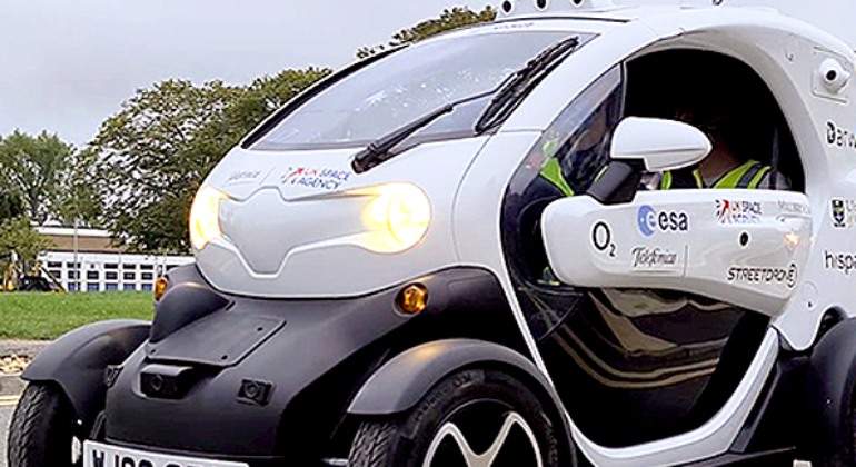 COCHE-RENAULT.jpg