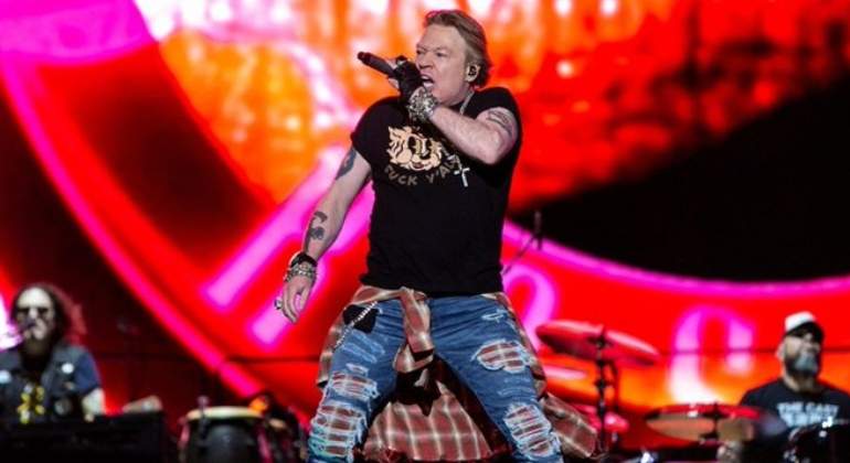 guns-n-roses-vive-latino.jpg