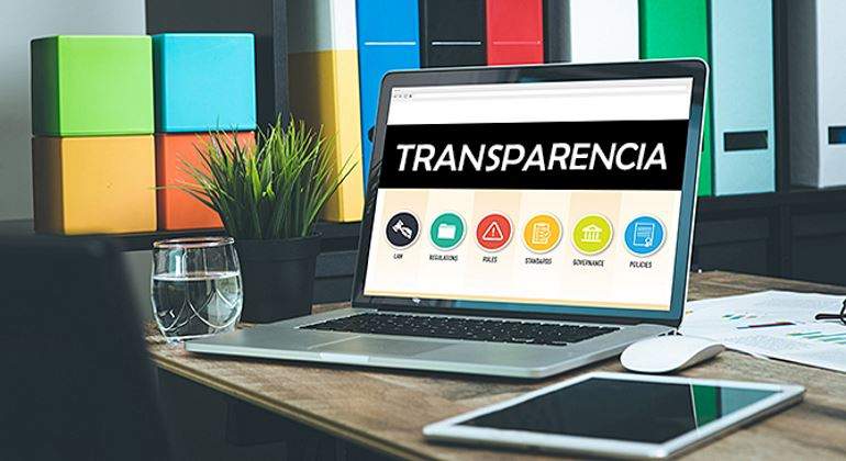 transparencia-ordenador-tablet-770.jpg