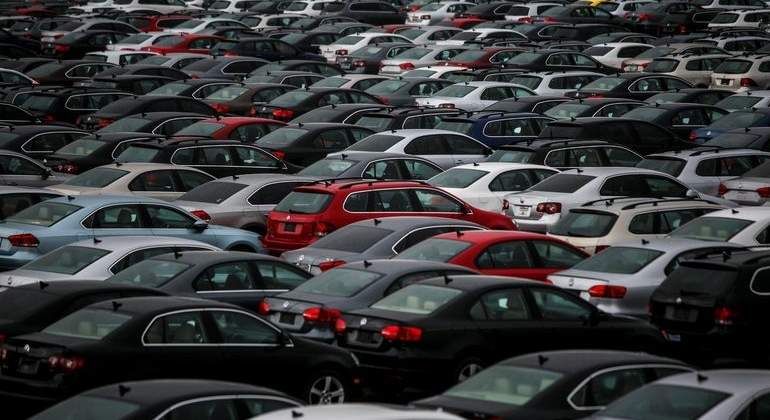 volkswagen-trucados-aparcamiento-bloomberg.jpg