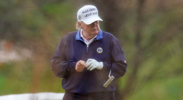 trump-golf-reuters-770x420.jpg