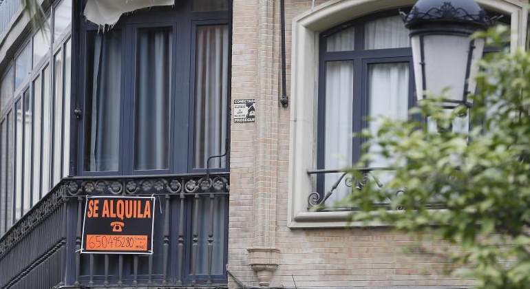 alquiler-cartel-efe.jpg