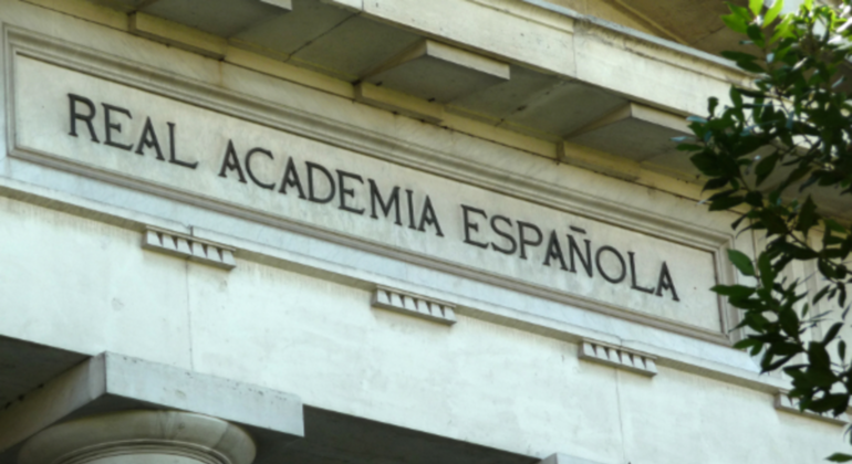 real-academia-lengua-constitucion-inclusiva.png
