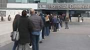 La vacuna evita el caos hospitalario, pero la falta de medidas satura a los centros de salud