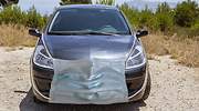 Ir sin mascarilla en el coche y con ella colgando del retrovisor puede multarse con casi 200 euros