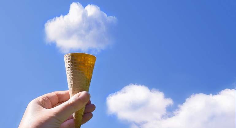 Cono-de-helado-con-nube-iStock.jpg