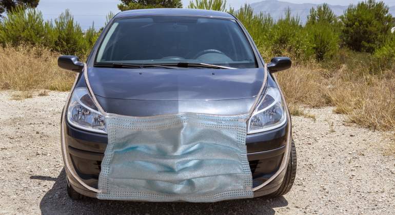 coche-mascarilla-dreamstime.jpg