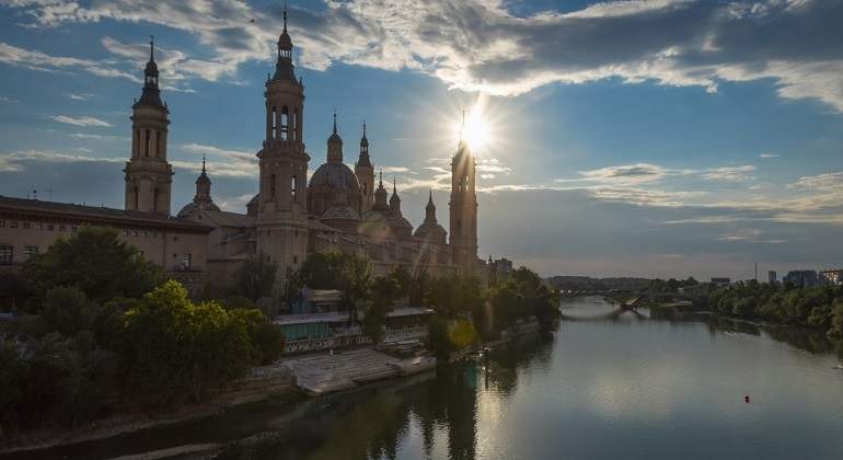 zaragoza-basilica-del-pilar-pixabay-770x420.jpg