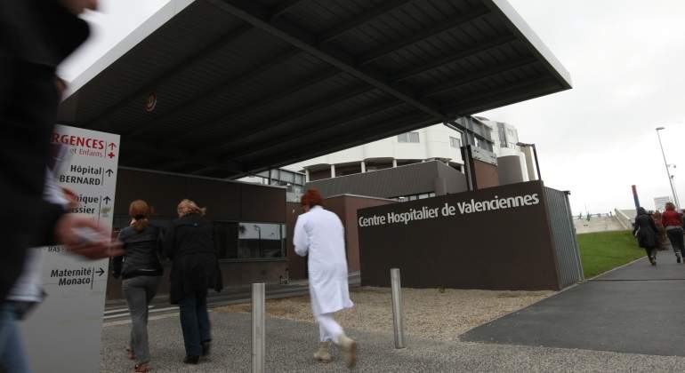 francia-hospital-coronavirus-chino-reuters.jpg