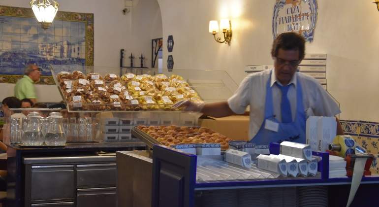 pasteleria-pasteis-de-belem.jpg