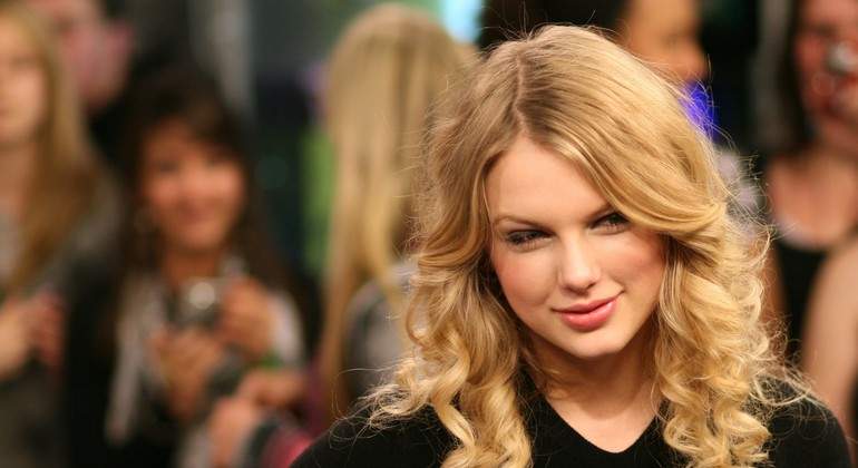 Taylor-Swift-dreamstime.jpg