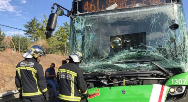autobus-linea-accidente-getafe-parla-blasa.jpg
