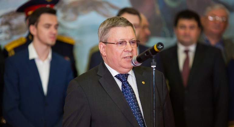 alexander-torshin-770420.jpg