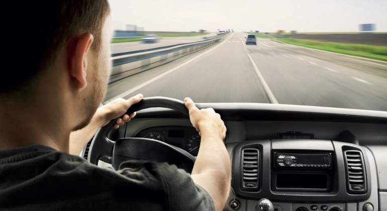 conduccion-carretera-cea.jpg