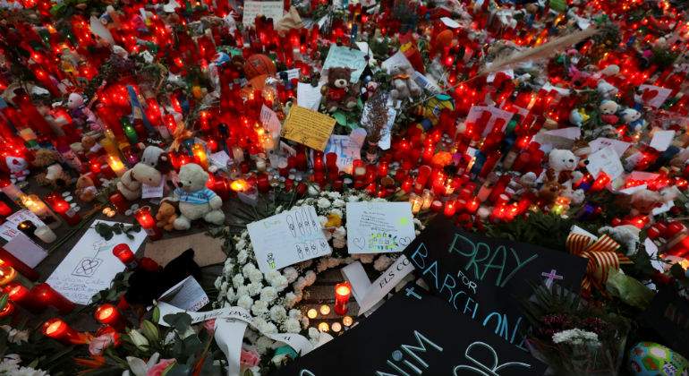 barcelona-atentado-homenaje-3.jpg