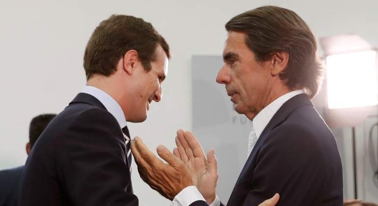 casado-aznar-faes-1jul19-efe.jpg