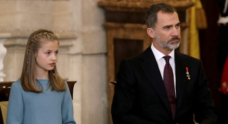 princesa-leonor-rey-felipe-30ene18-efe.jpg