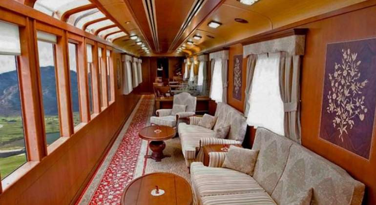 Tren-Transcantabrico.jpg