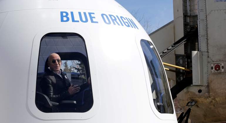 jeff-bezos-blue-origin-capsula-cohete-new-shepard-reuters-3.jpg