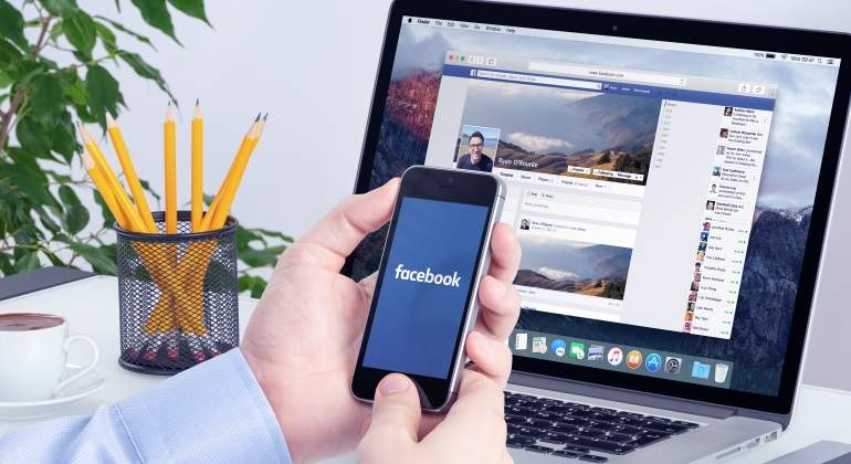facebook-ordenador-movil.jpg