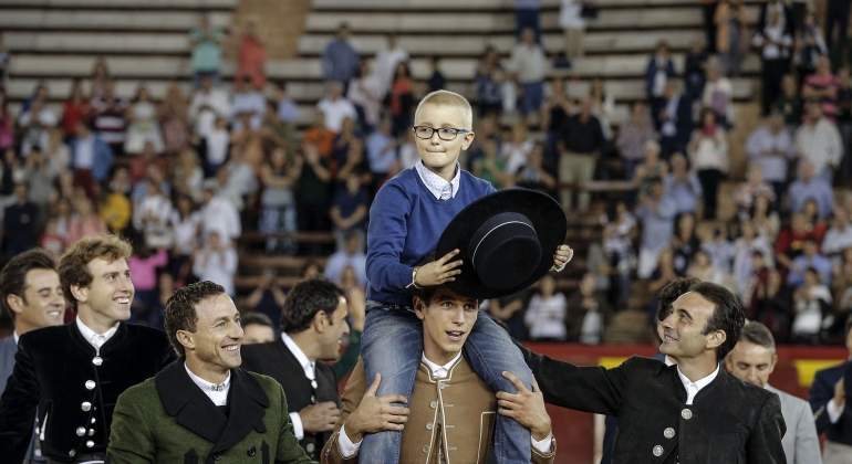 adrian-corrida-toros-benefica-efe.jpg