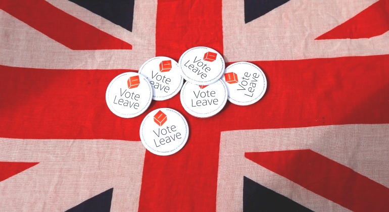 BREXIT-CHAPAS.jpg