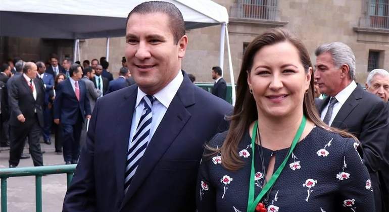 rafael-moreno-valle-y-martha-erika-alonso.jpg