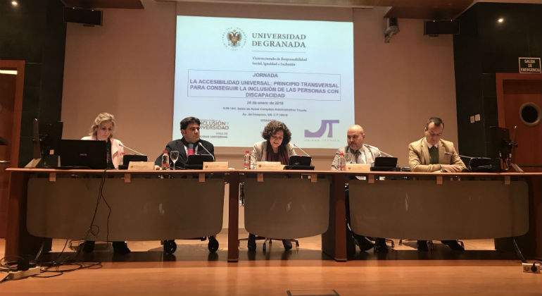 Mesa-clausura11111.jpg
