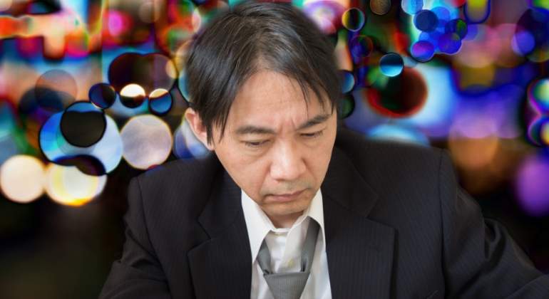 japones-trabajador-estresado-dreamstime.jpg