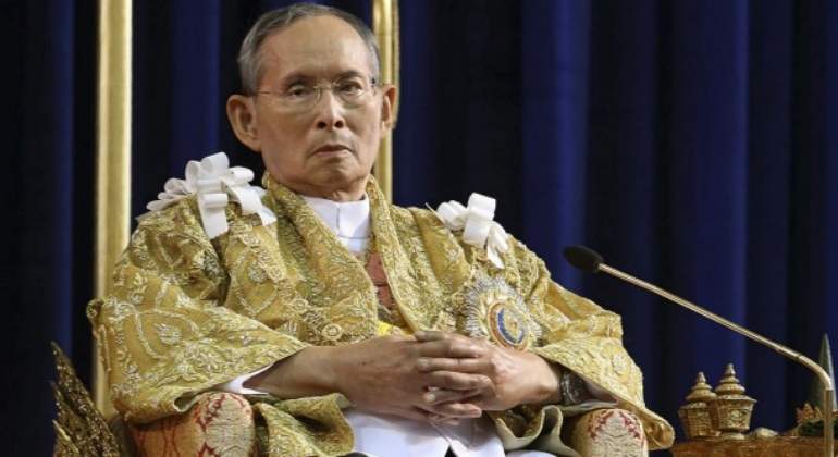 rey-tailandia-770.jpg
