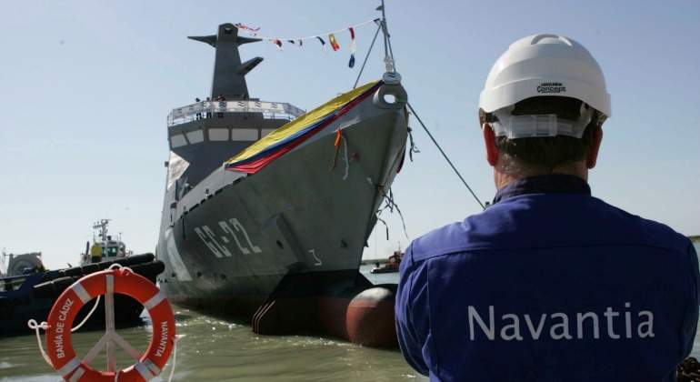 navantia-trabajador-barco.jpg