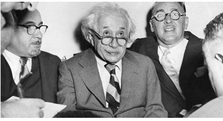 einstein-770-twitter.jpg