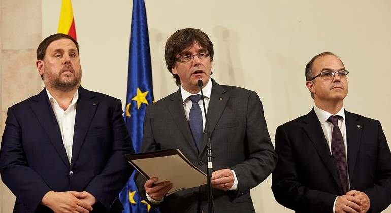 junqueras-puigdemont-turull-efe.jpg
