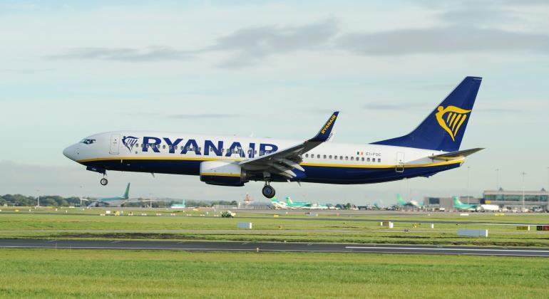 ryanair-avion-aterrizaje-despegue-770-efe.jpg