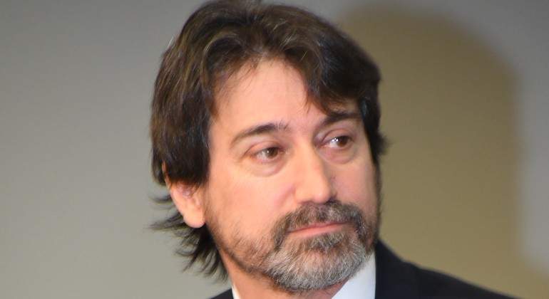 UNED-Decano-Facultad-de-Educacion-1.jpg
