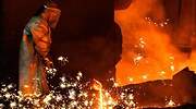 ArcelorMittal cree que la industria ya ha tocado suelo: sus títulos rebotan un 10% desde mínimos