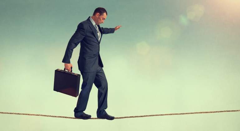 equilibrio-directivo-cuerda-770-istock.jpg