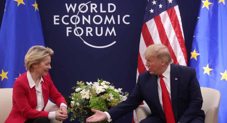 ue-eeuu-ursula-von-der-leyen-donald-trump-foro-economico-mundial-davos-21enero2020-reuters-770x420.jpg