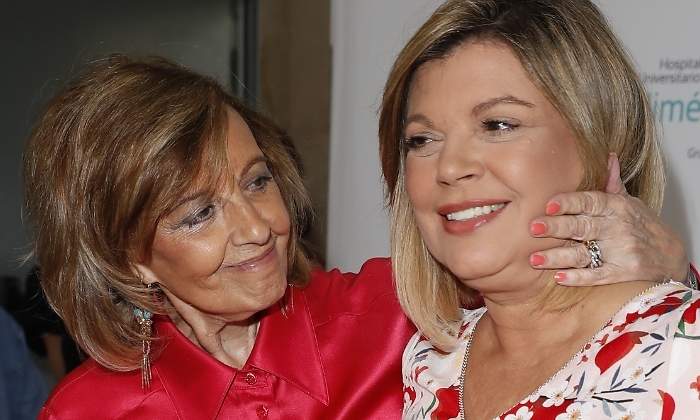 María Teresa Campos, a los médicos de Terelu: "¿No le puedo dar mis pechos?"